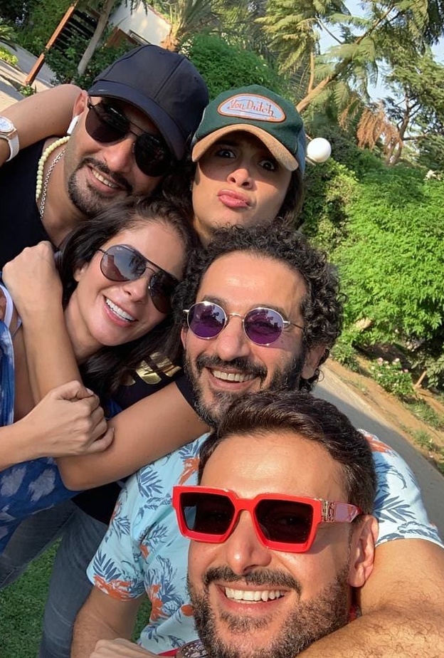 النجوم حلمي والسقا ورامز ومنى زكي وياسمين عبدالعزيز