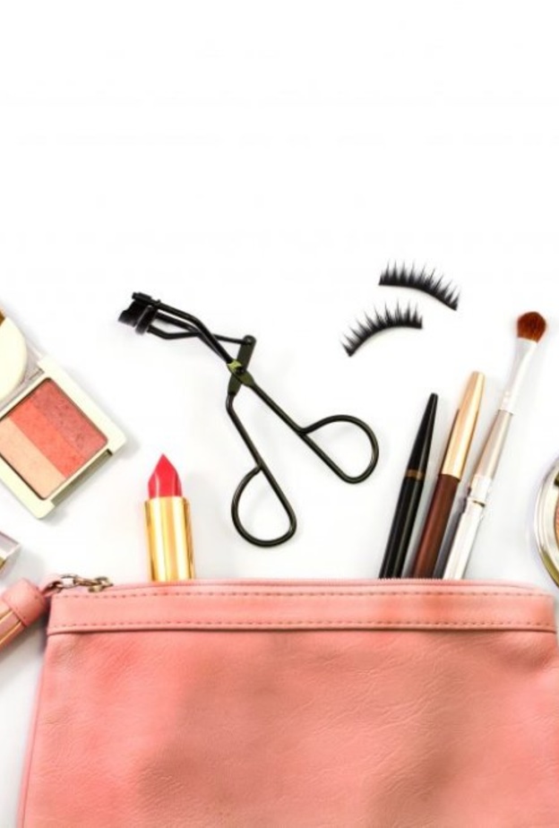 6 مستحضرات جمالية لا تتخلي عنها في حقيبتك لخريف 2019