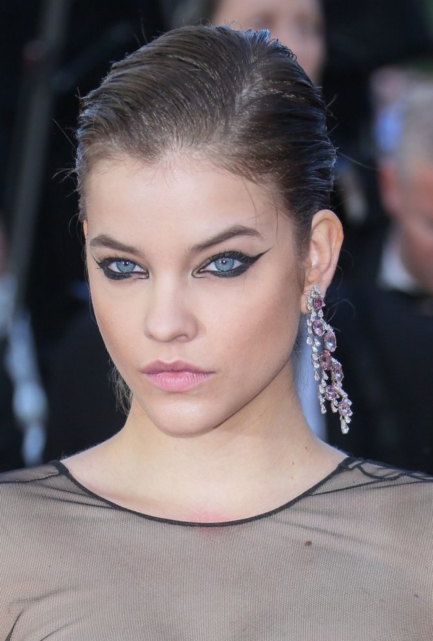 من أجمل إطلالاتها الجمالية