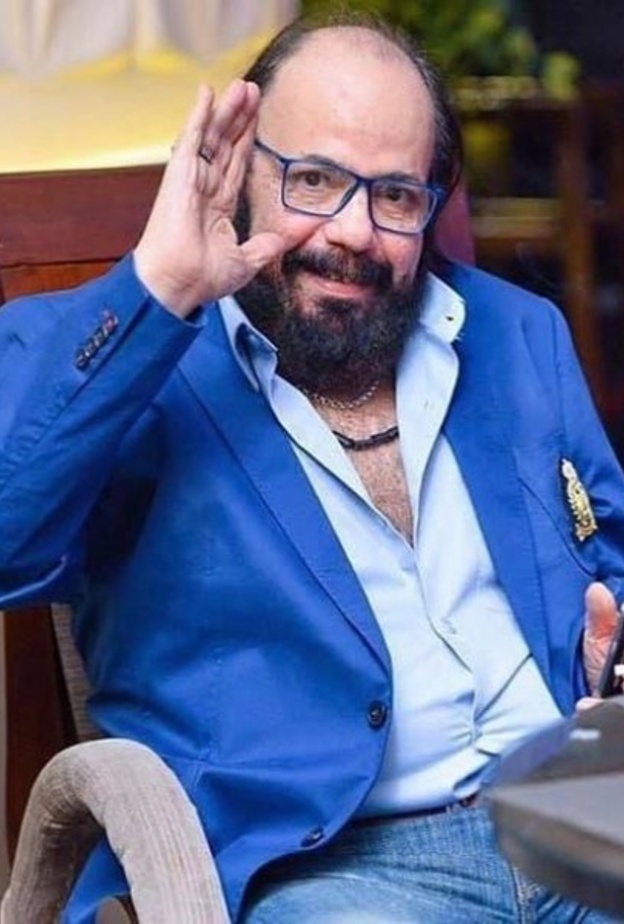 الفنان طلعت زكريا