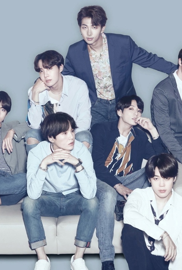 استقبال حاشد ل فرقة BTS الشهيرة