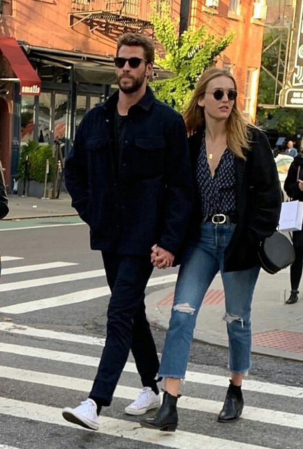 ليام هيمسورث و فتاته الجديدة 