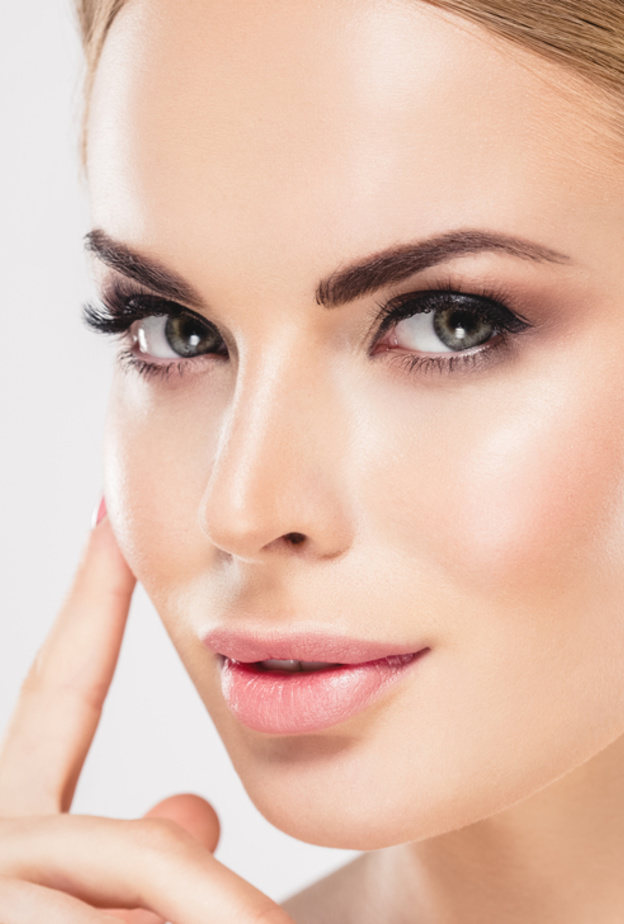 فوائد الكيوي للبشرة الدهنية وكيفية استخدامه