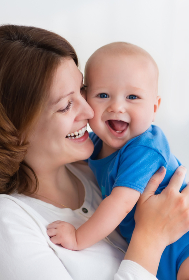 أهم فوائد الرضاعة الطبيعية للام وتأثيرها الصحي على الطفل