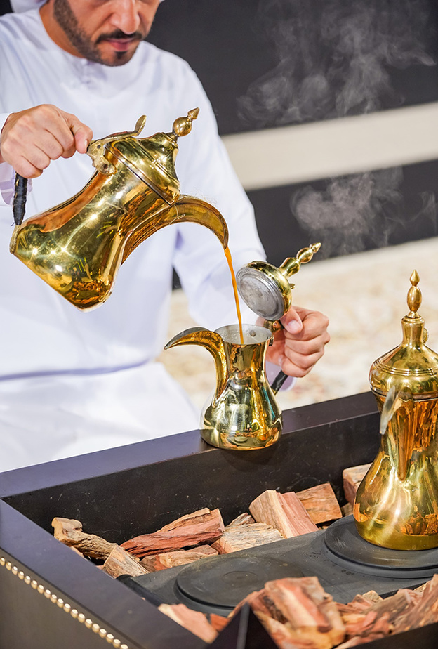 بطولات مخصّصة لإعداد القهوة العربية في أبوظبي في ديسمبر المقبل