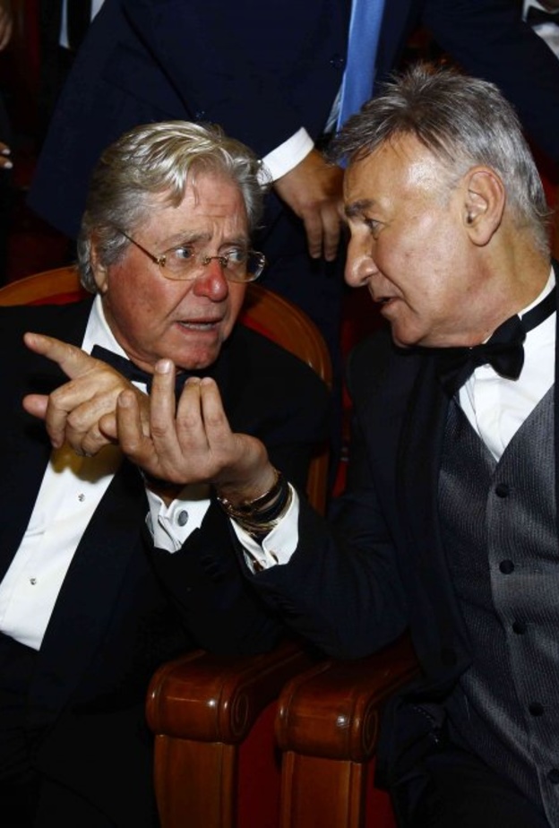 حسين فهمي وعزت ابو عوف 