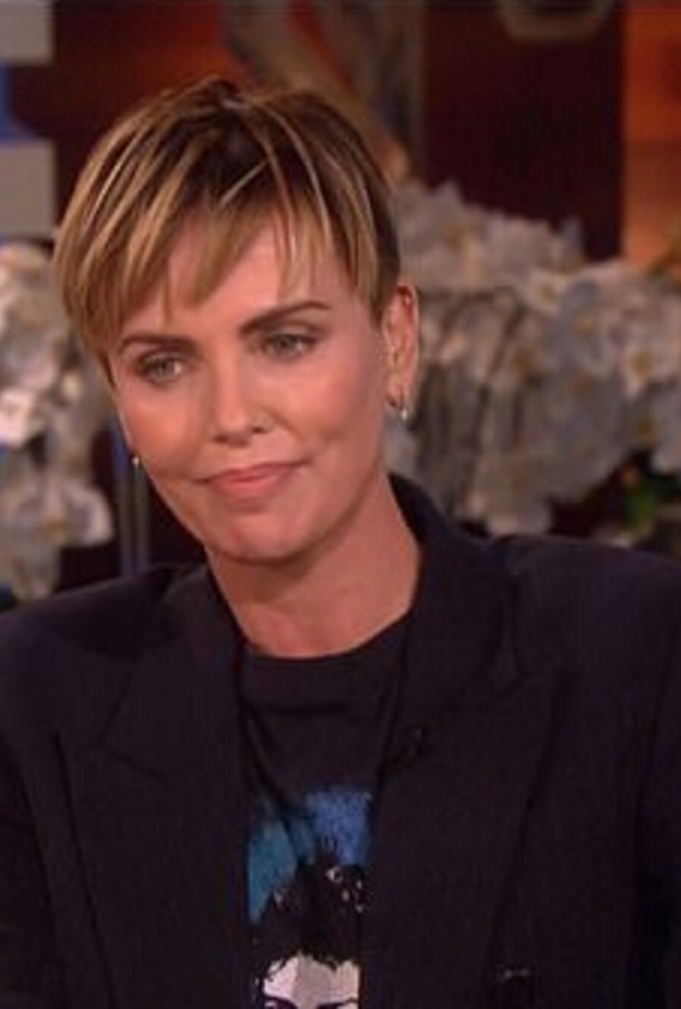 تشارليز ثيرون 