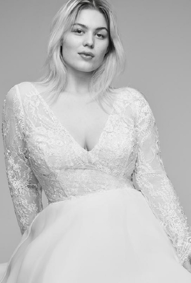 فستان منفوش من pnina tornai