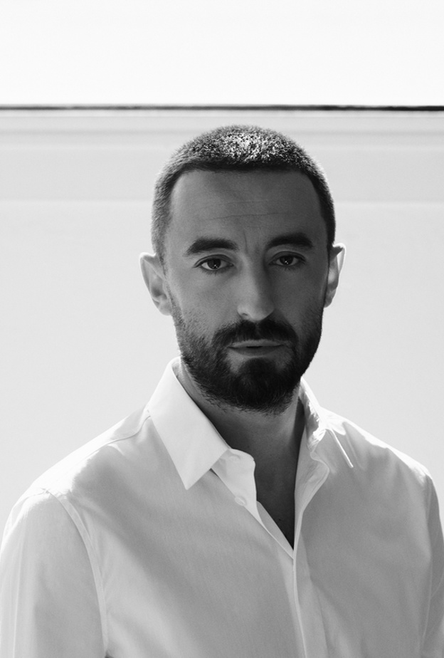 والتر كيابوني المدير الإبداعي الجديد للعلامة الإيطالية Tod's