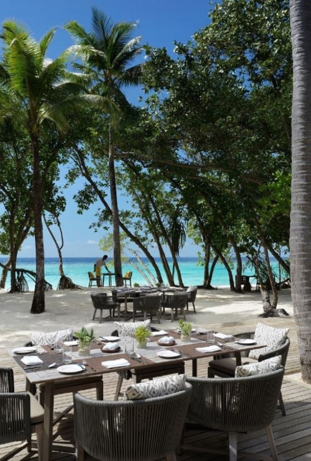 منتجع فاكارو المالديف.. باقات وأنشطة عائلية لإقامة شتوية فاخرة