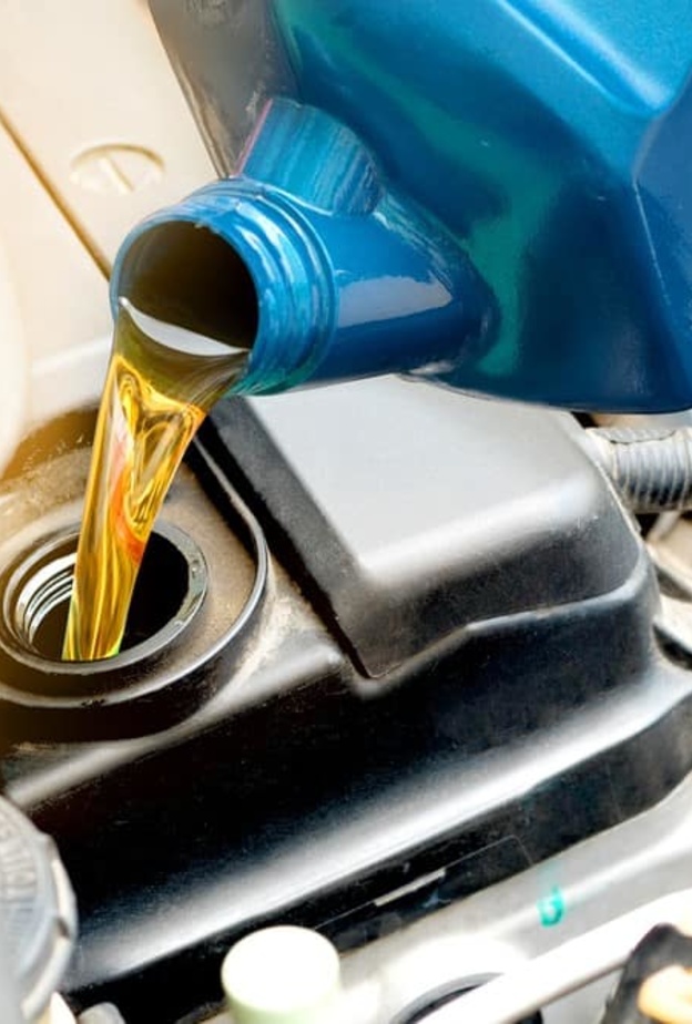 اضرار تأخير تغيير زيت السيارة على المحرك