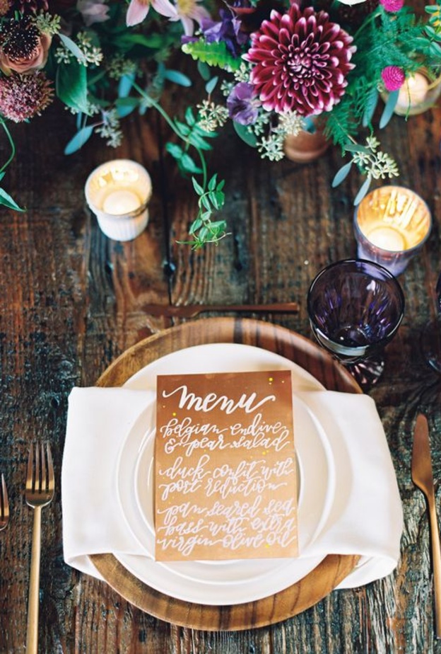 اجعلي اطلالتك متناسقة مع لون حفل زفافك باللمسات البرونزية