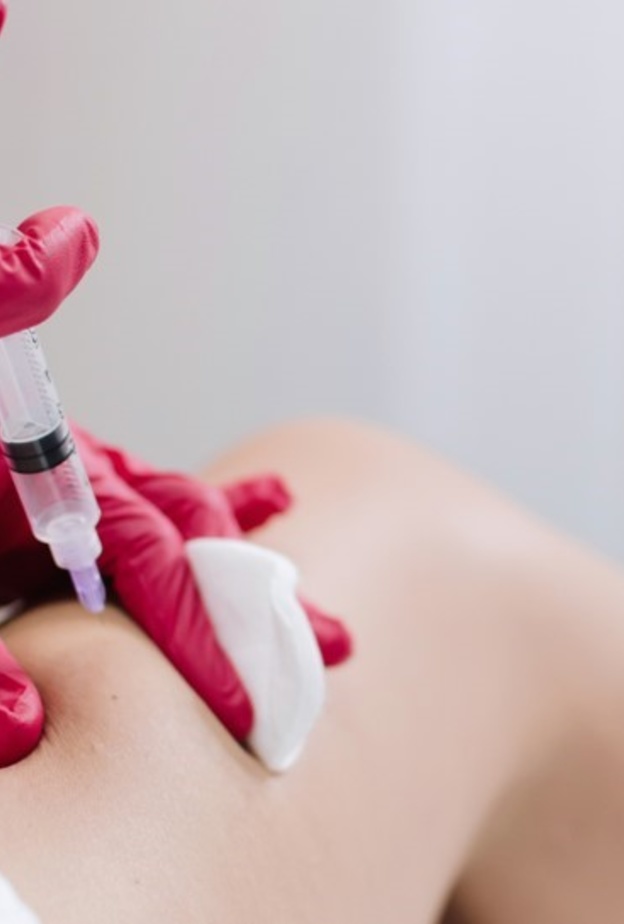 حقن الدهون الذاتية في الأرداف يعمل على اضافة الحجم الاضافي للأرداف المسطحة