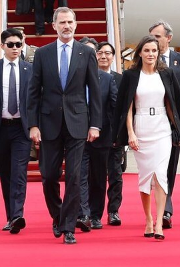 ملك وملكة إسبانيا يصلان إلى كوريا الجنوبية في زيارة رسمية