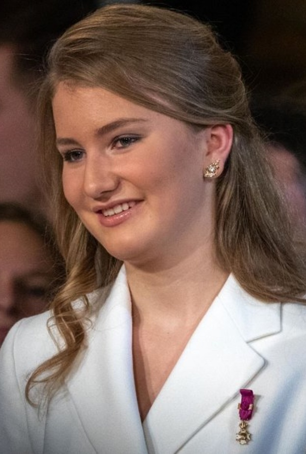 الملكة ماتيلدا فخورة ابنتها