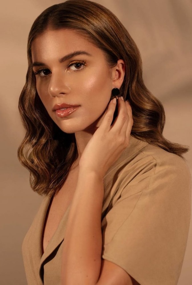 لارا اسكندر