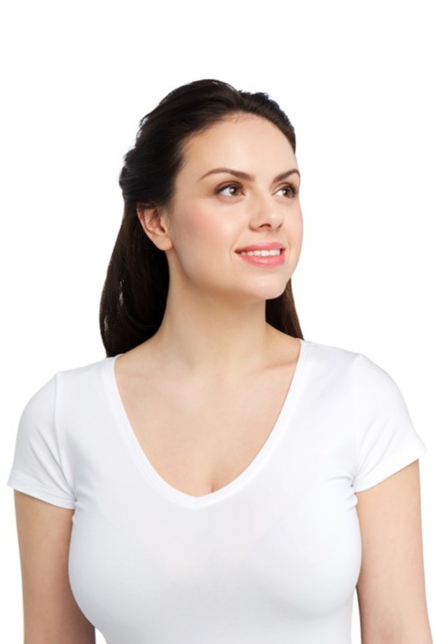 إليك مميزات عملية شد الثدي بالليزر وكيفية تحسين شكله