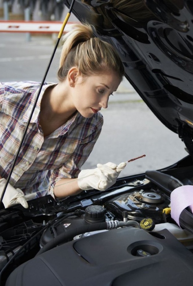 هذه هي المدة المناسبة لتغيير زيت محرك السيارة!!