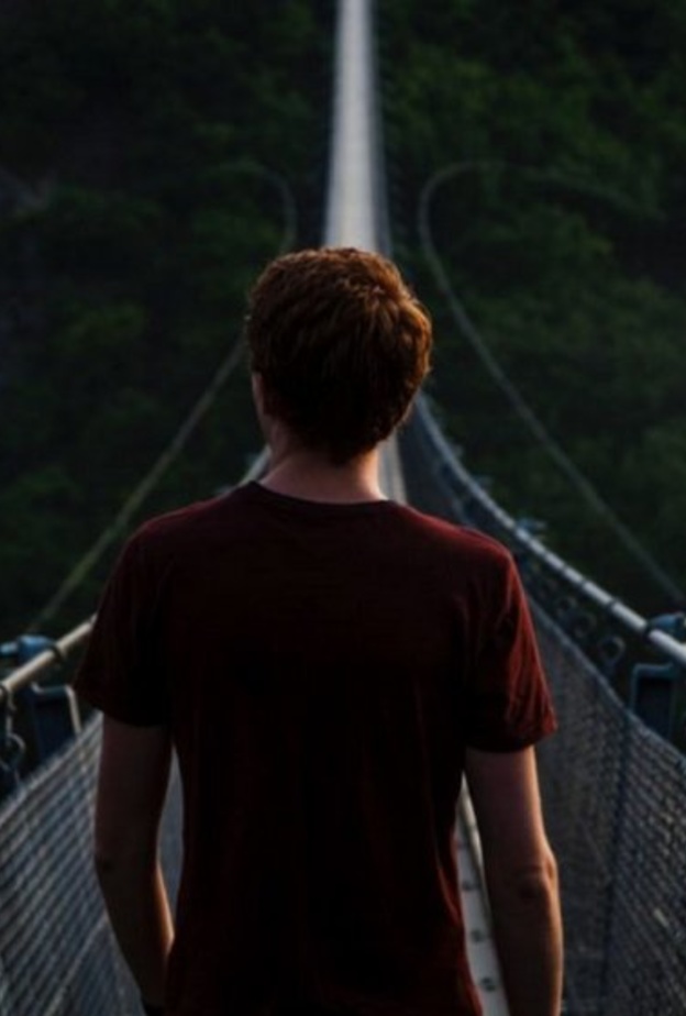  مولود برج العقرب شخص عصبي جدًا ومتوتر بطبيعته