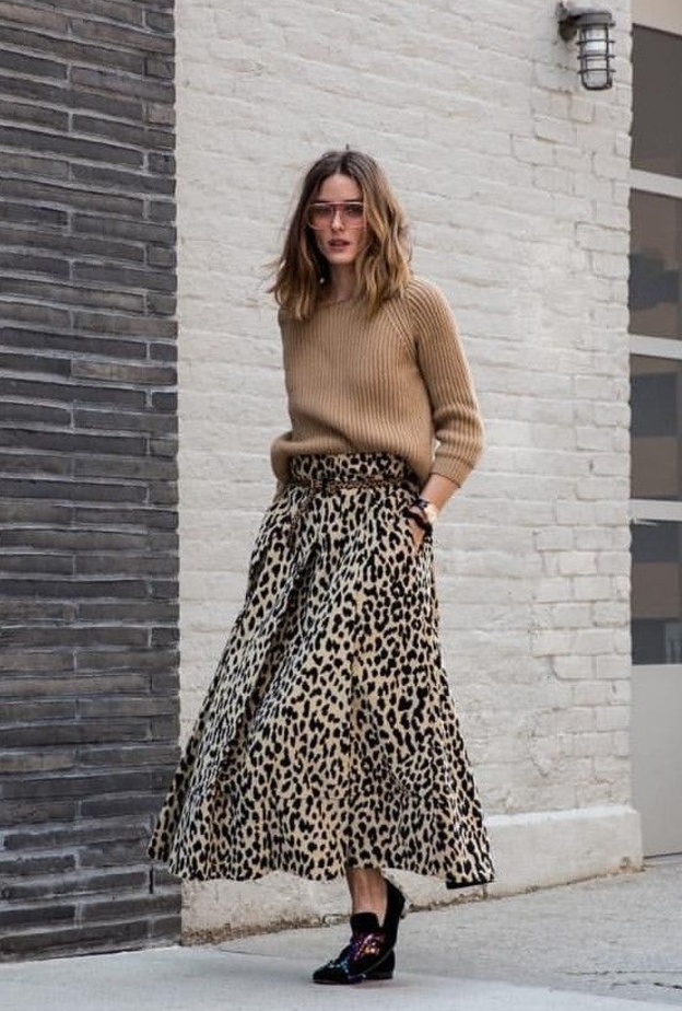 جاكيت بنقشة جلد الأفعى من ALEXACHUNG 