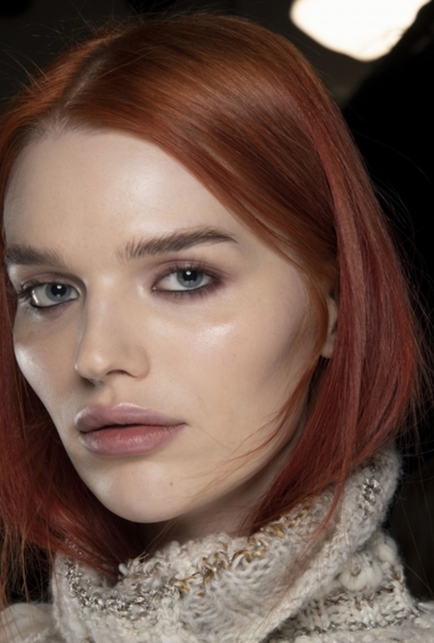 اجمل الوان صبغات الشعر الأحمر موضة شتاء 2020 من Prabal Gurung