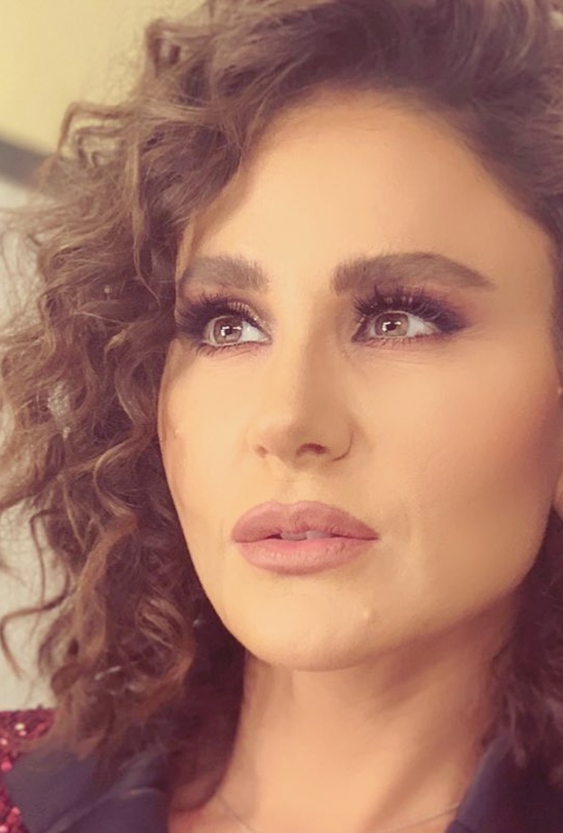 الفنانة ديمة قندلفت