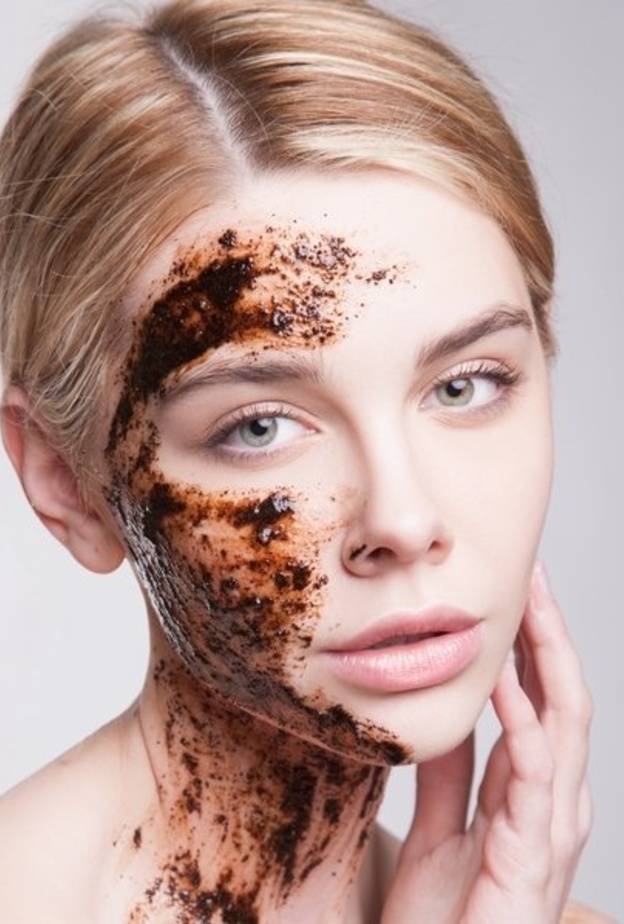 ماسك الشوكولاته الداكنة لتقشير البشرة