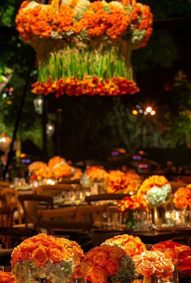 الكريستال الناعم و الجذاب يلفت انظار المدعويين في حفل الزفاف