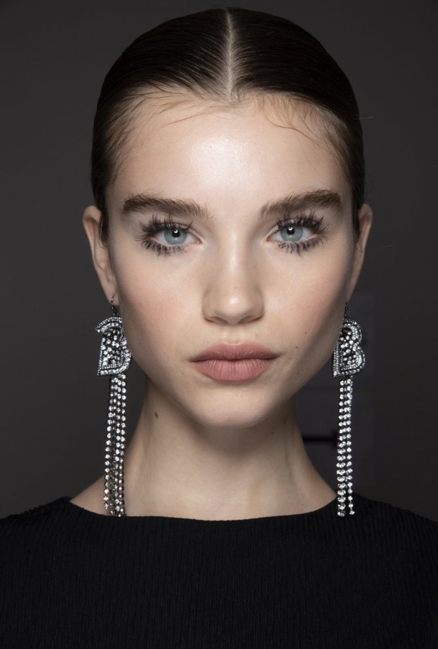  احدث رسمات حواجب فاتحة من Adeam