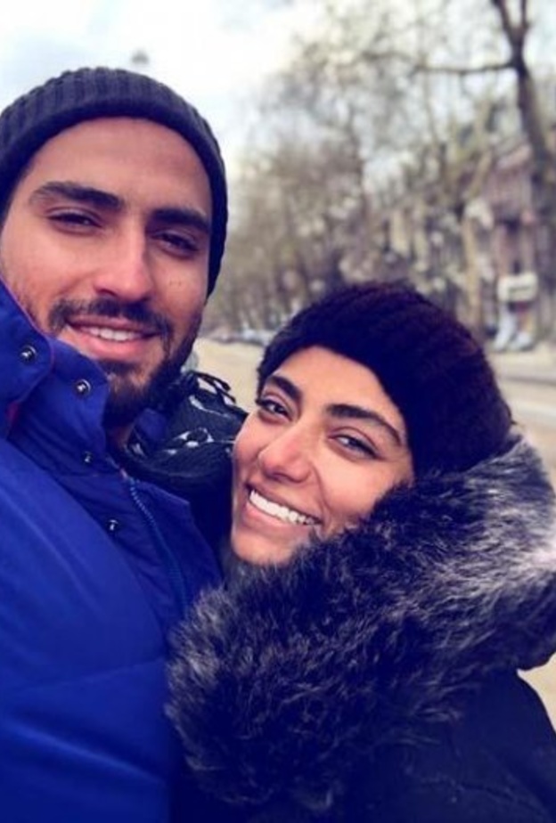 الشرنوبي وسارة الطباخ