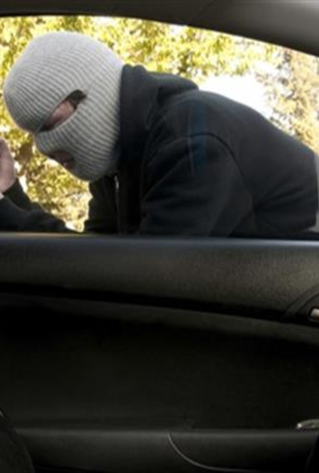 كيفية حماية السيارة من السرقة عن طريق الموبايل