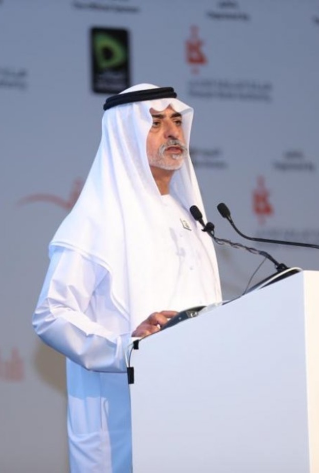 الشيخ نهيان بن مبارك آل نهيان أثناء إطلاق مشروع الـ 1000 إبداع في مجال التسامح والأخوة الإنسانية