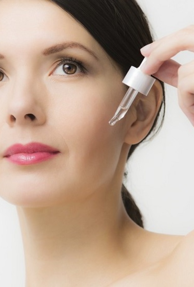 العناية بالبشرة