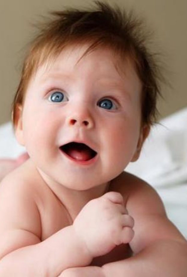 فوائد وأضرار الكحل للمولود