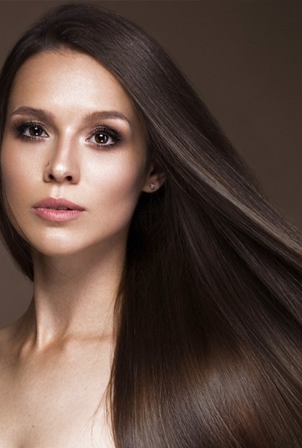 طريقة عمل وصفات هندية لتنعيم الشعر الخشن وتطويله