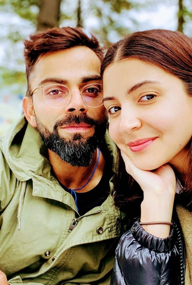 أنوشكا شارما تحتفل بعيد ميلاد زوجها الواحد والثلاثين بنزهة خلوية