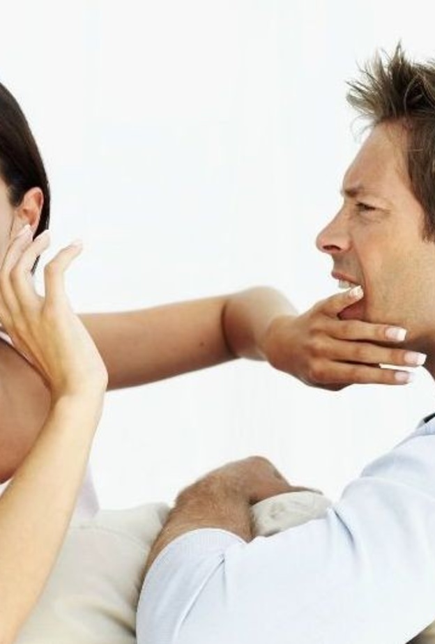 إنتقاد شريك الحياة بإستمرار يعجل بفشل الحياة الزوجية