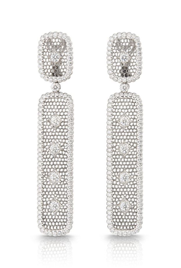 أقراط من بوتشيلاتي Buccellati