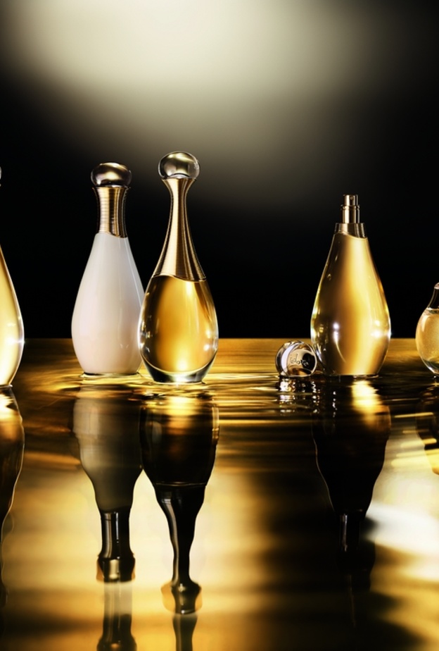 Divine BathJ’adore..لحظة من العناية مكرّسة لك فقط من Dior