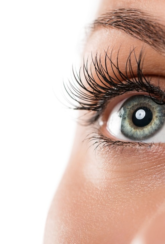 6 طرق طبيعية لتحسين البصر
