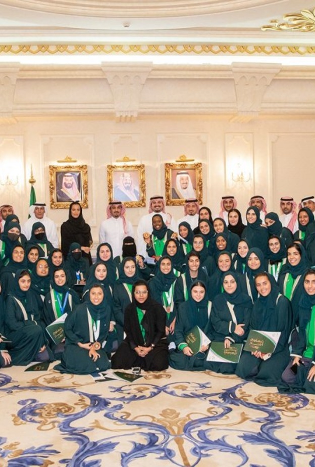 تكريم أول بعثة رياضية نسائية تمثل المملكة بشكل كامل في محفل خارجي