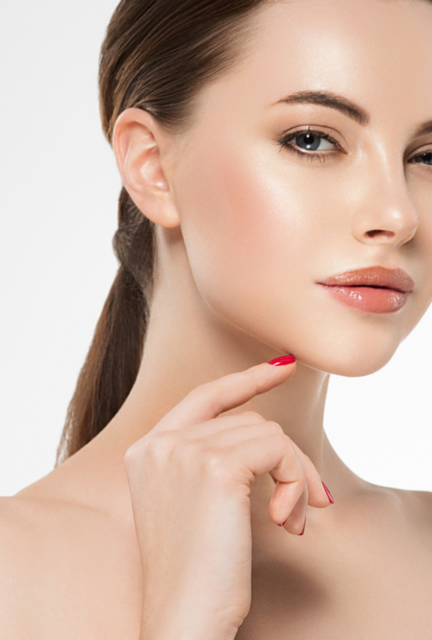  استخدمي الكركم والحليب لتفتيح البشلرة