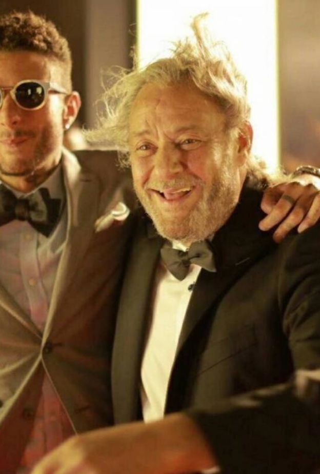 احمد الفيشاوي مع والده الراحل