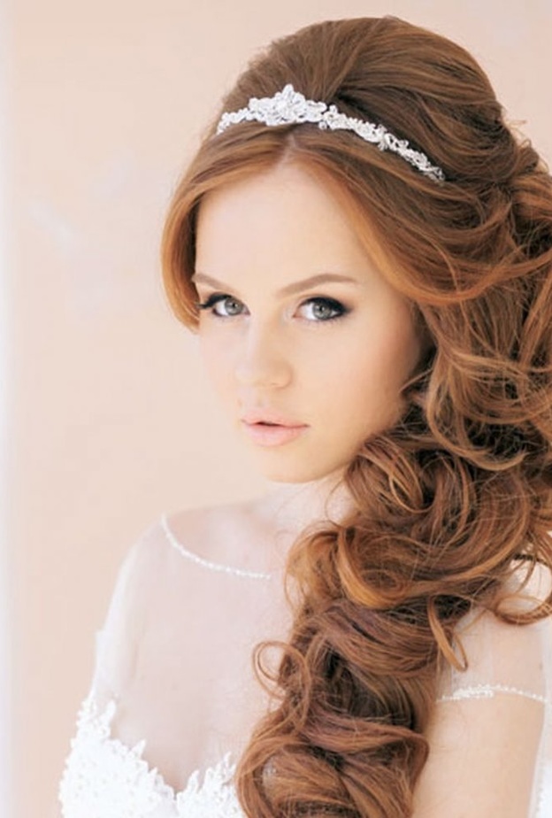 احصلي على شعر ناعم بعد ترطيبه بزيت الارغان