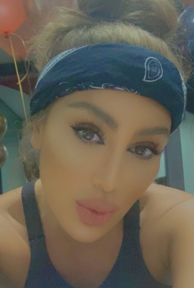 مايا دياب احتفلت بعيد ميلادها ال 39 ثلات مرات