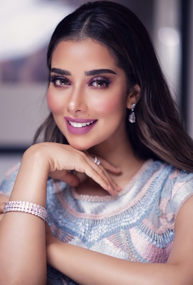 حفلات غنائية لنخبة من الفنانين في دبي بمناسبة اليوم الوطني الإماراتي الـ 48