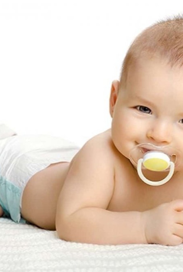 أسباب قشرة الرأس للرضع وطرق علاجها