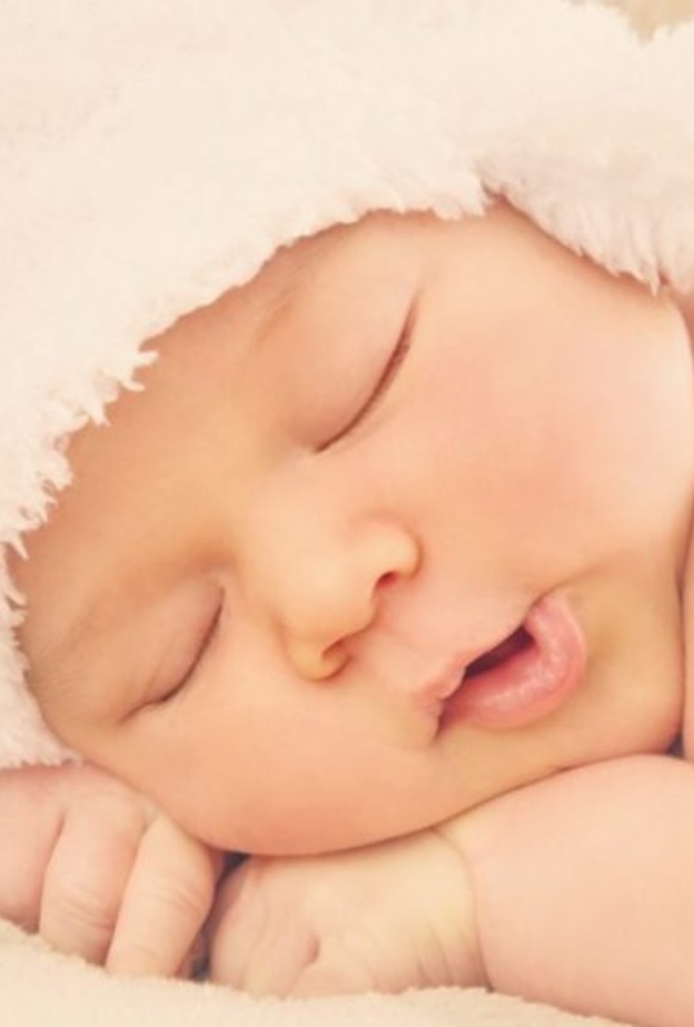 فوائد البابونج لتهدئة الأطفال الرضع