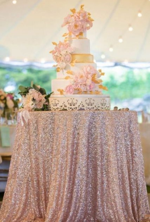  اجمل الاقراط الطويلة بالماس الذهبي من شوبارد Chopard