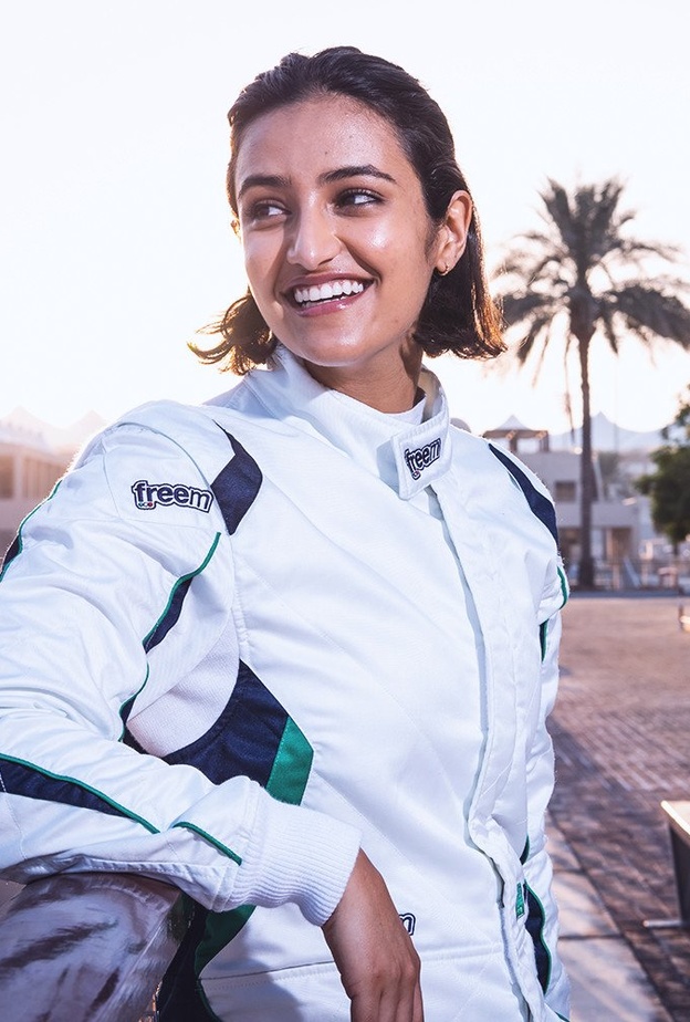ريما الجفالي أول سعودية تخوض سباقات الدرعية التاريخية